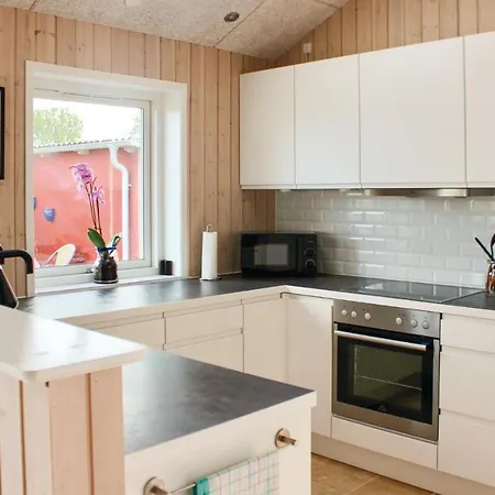 Two-bedroom Holiday In Vakantiehuis *